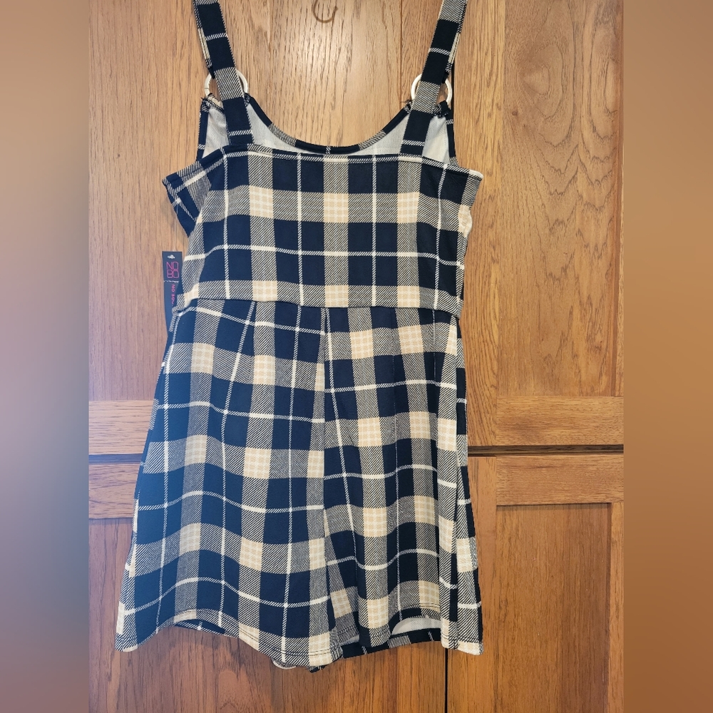 NWT Junior's No Boundaries Romper Size Small (3-5) - Picture 9 of 10
